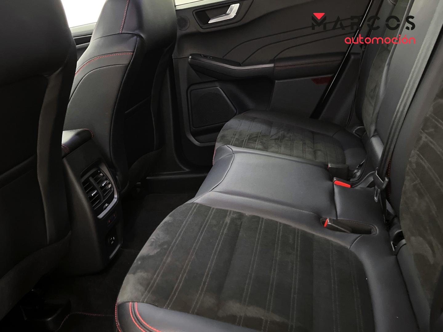 Foto Ford Kuga 7