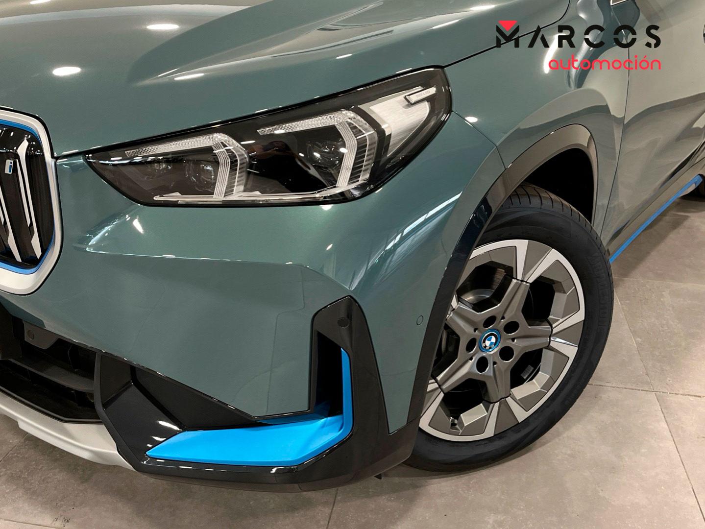Foto BMW iX1 6