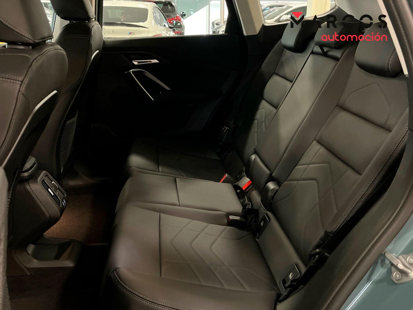 Foto BMW iX1 9