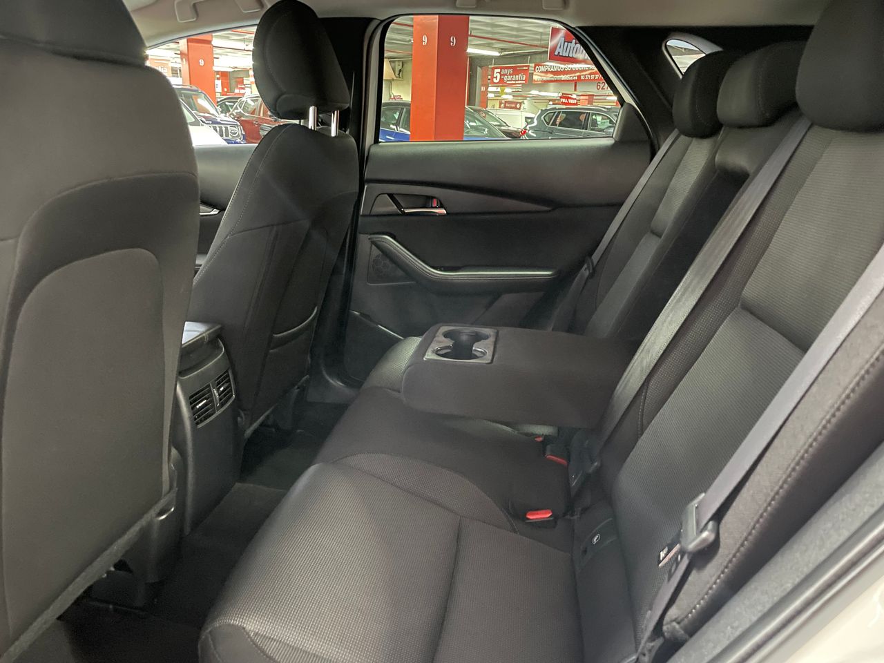 Foto Mazda CX-30 9