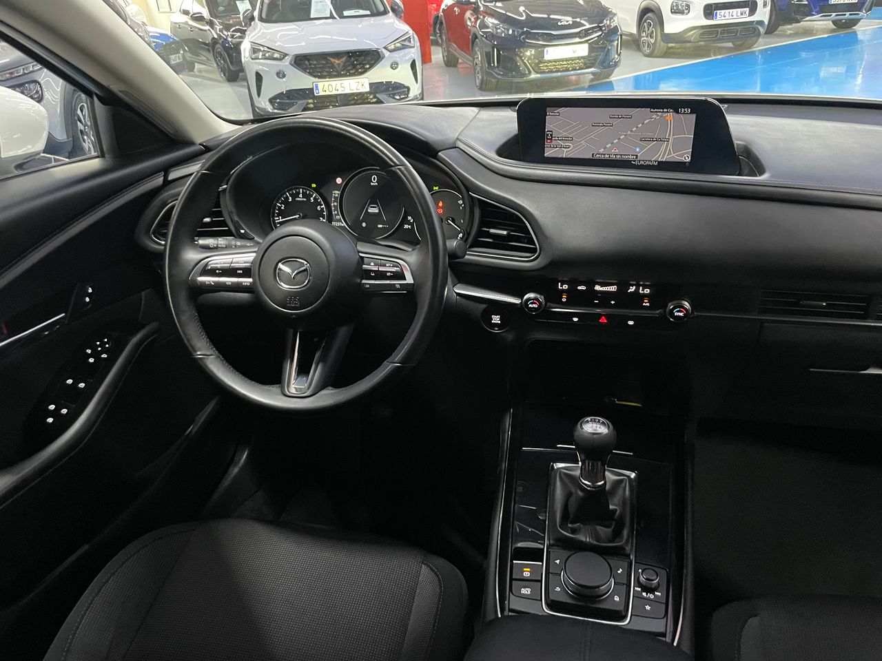 Foto Mazda CX-30 11