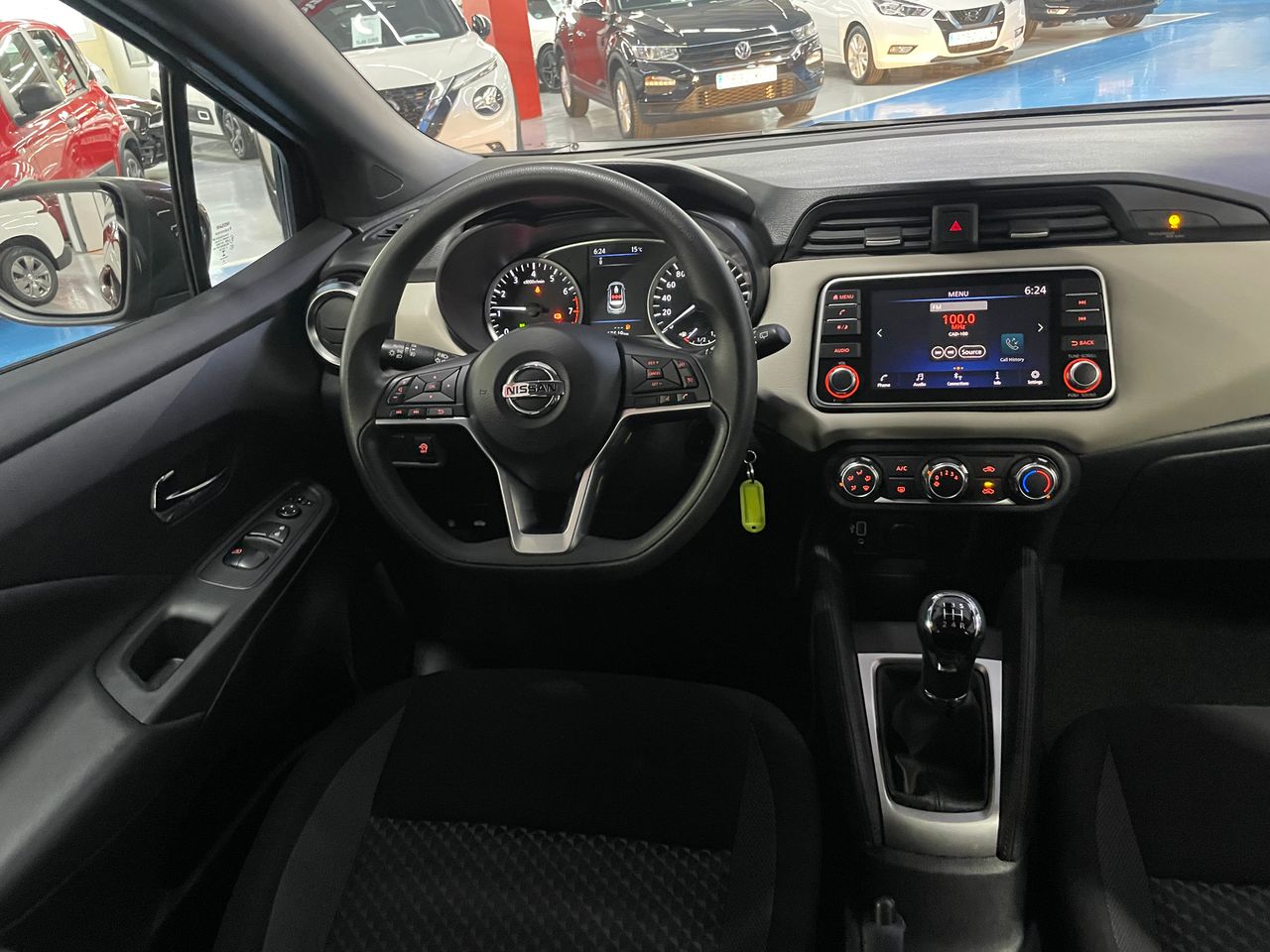 Foto Nissan Micra 11