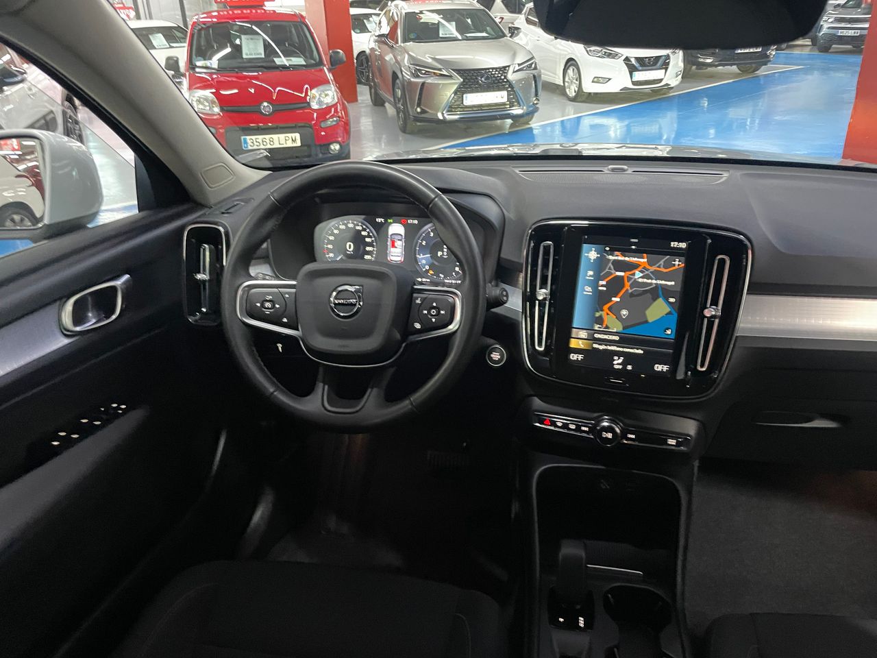 Foto Volvo XC40 12