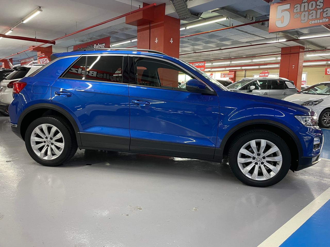 Foto Volkswagen T-Roc 15