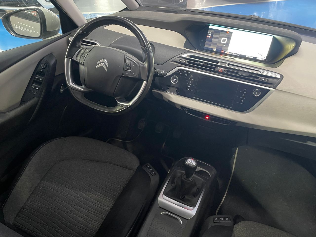 Foto Citroën C4 Picasso 11
