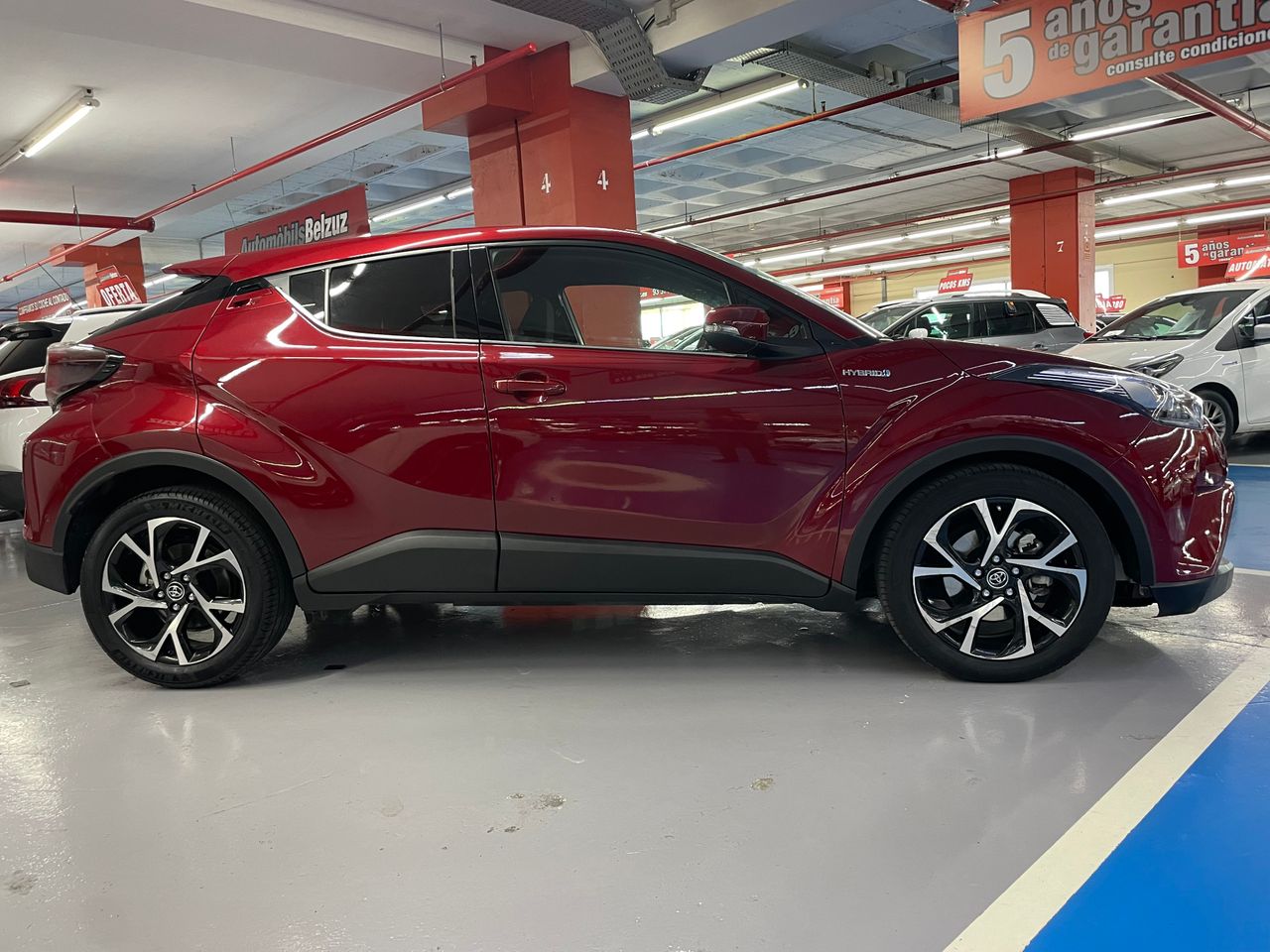 Foto Toyota C-HR 13
