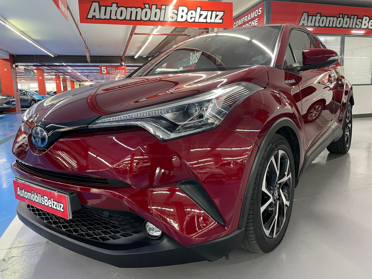 Foto Toyota C-HR 15