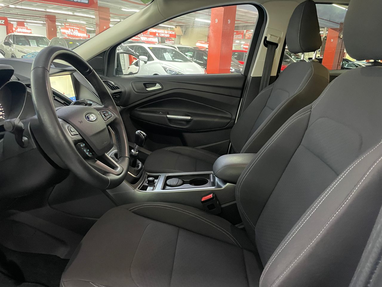 Foto Ford Kuga 8