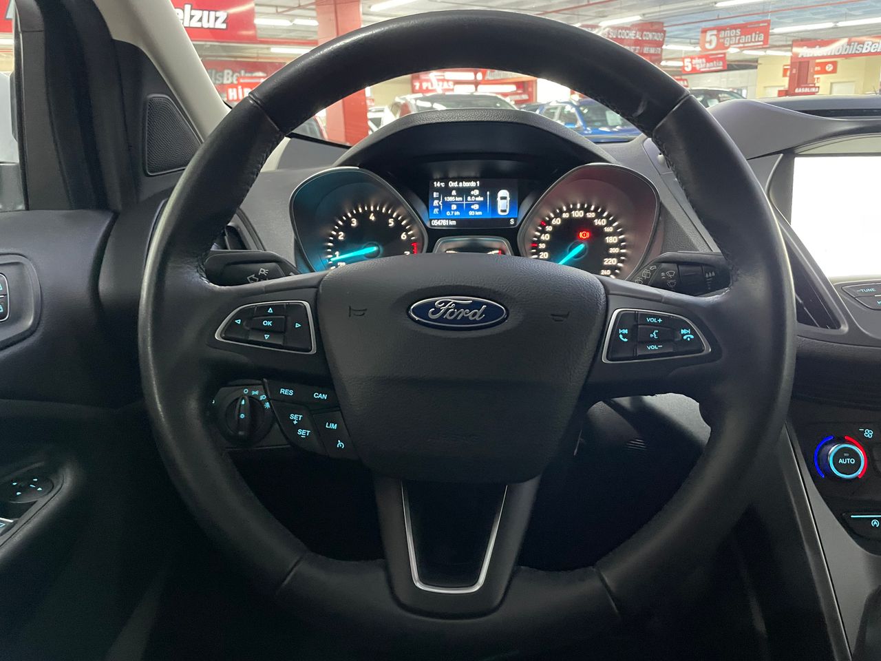 Foto Ford Kuga 12