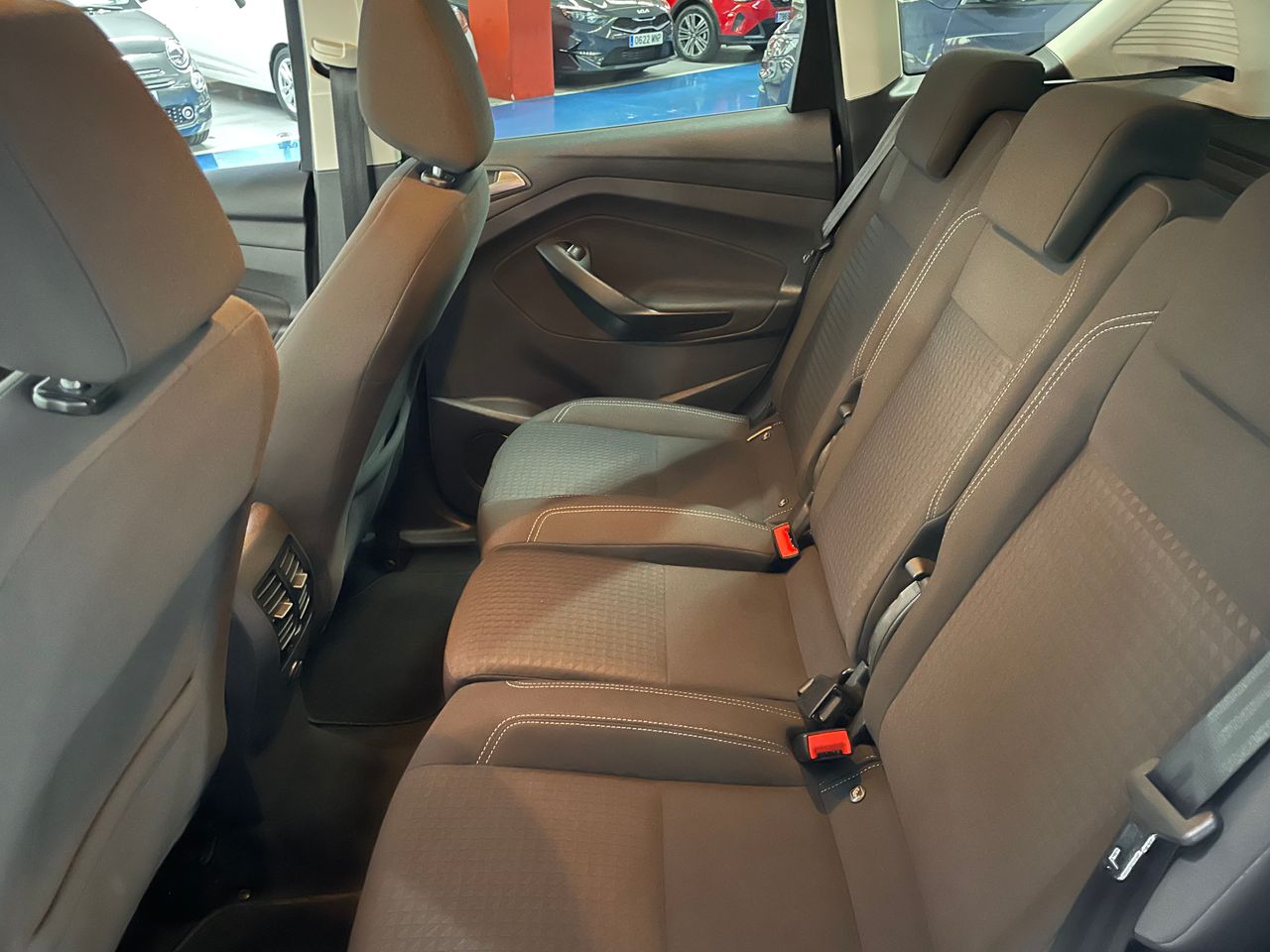 Foto Ford C-Max 9