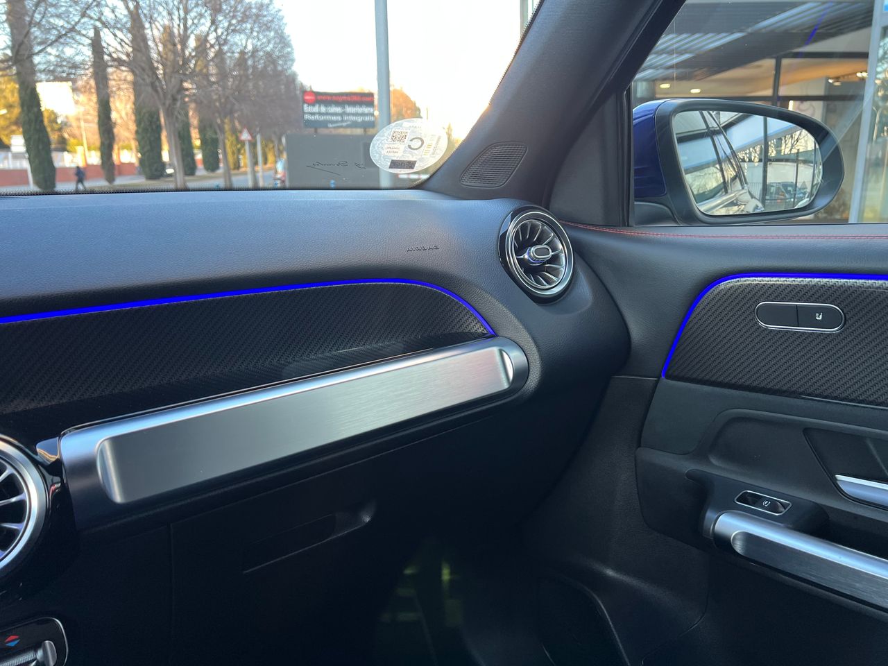 Foto Mercedes-Benz Clase GLB 23