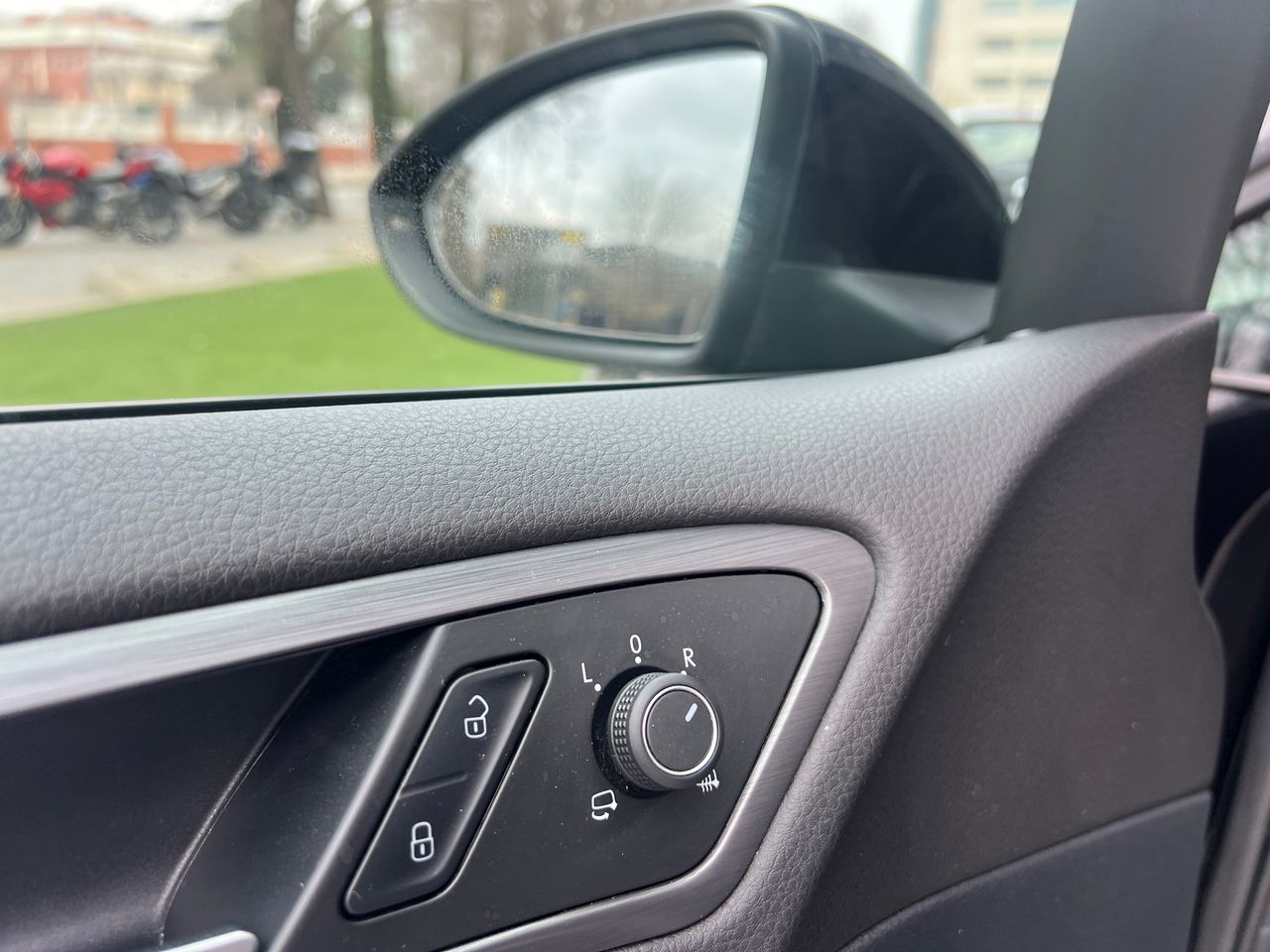 Foto Volkswagen Golf 9