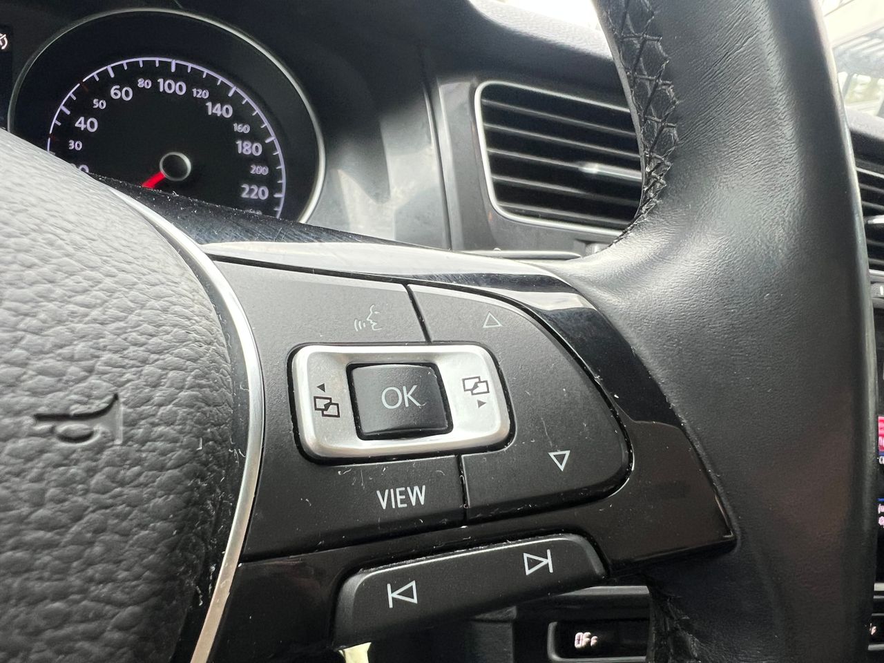 Foto Volkswagen Golf 14