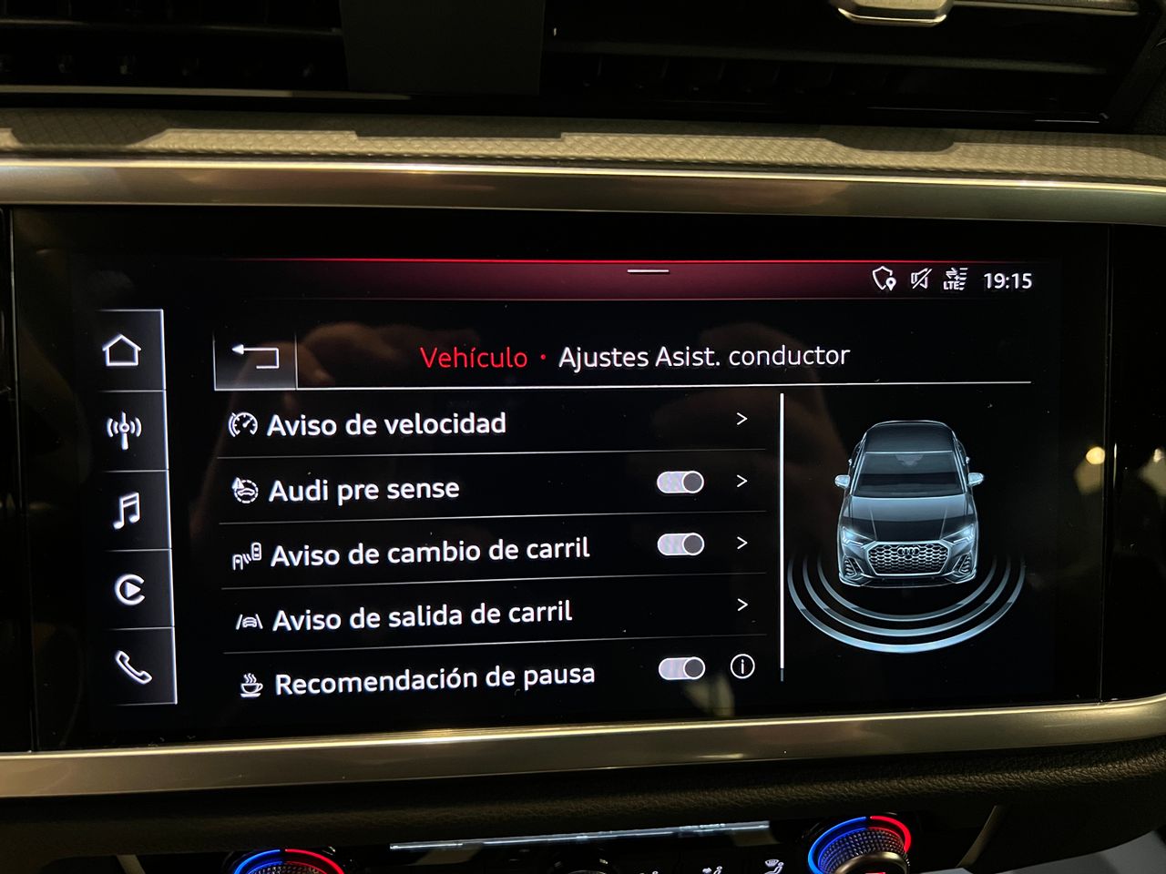 Foto Audi Q3 16