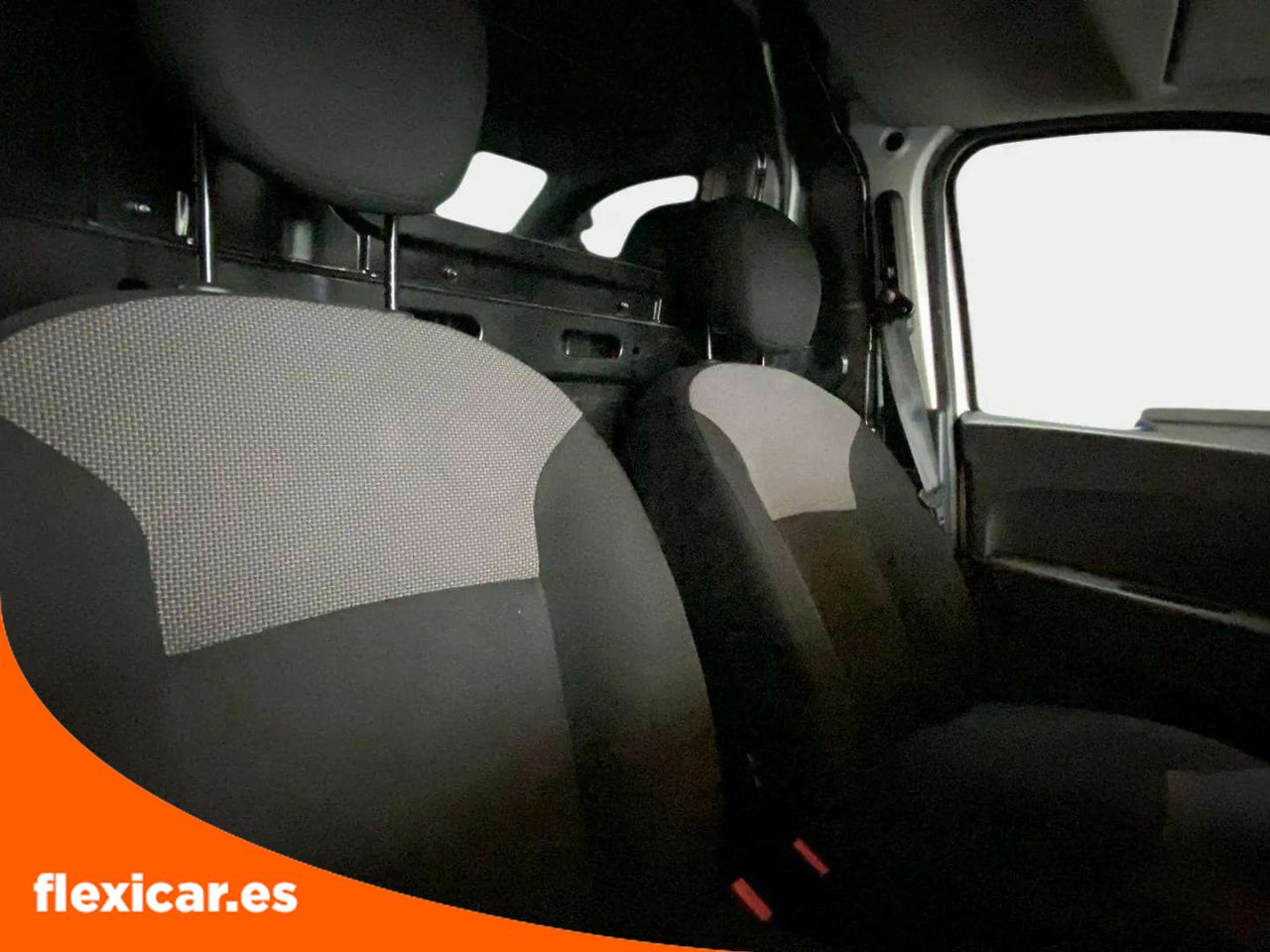 Foto Dacia Dokker 16