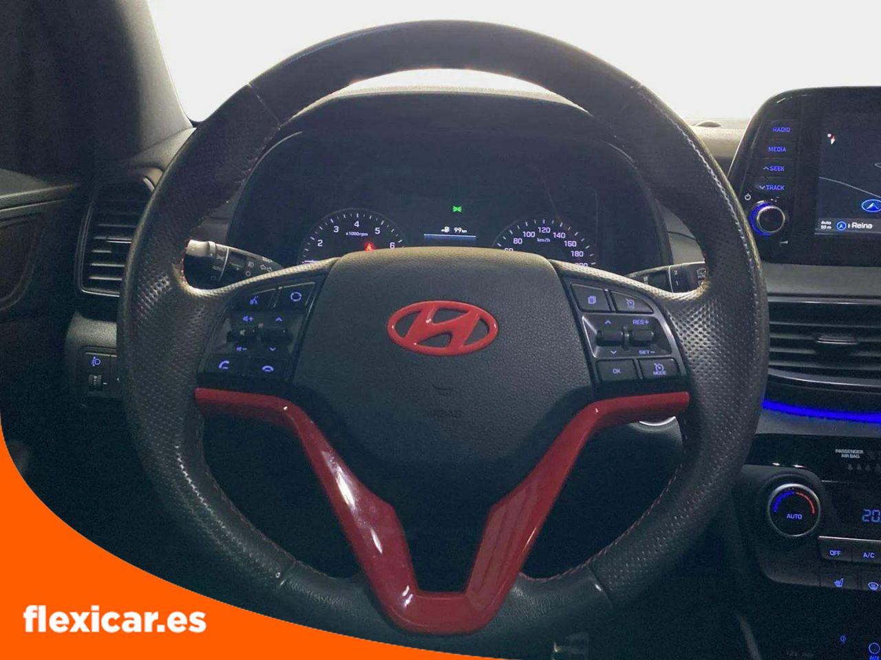 Foto Hyundai Tucson 12