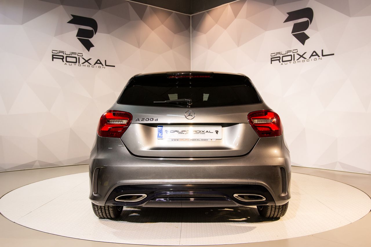 Foto Mercedes-Benz Clase A 4