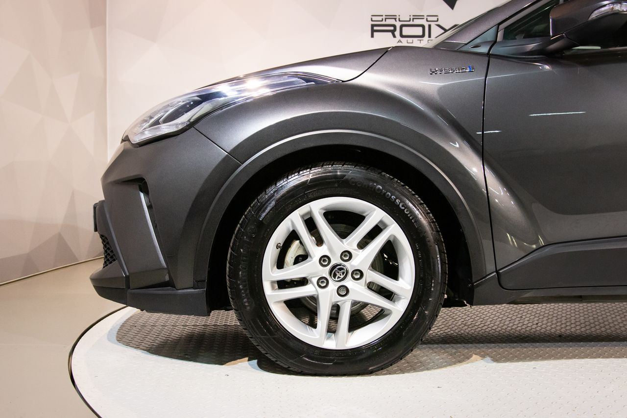 Foto Toyota C-HR 9