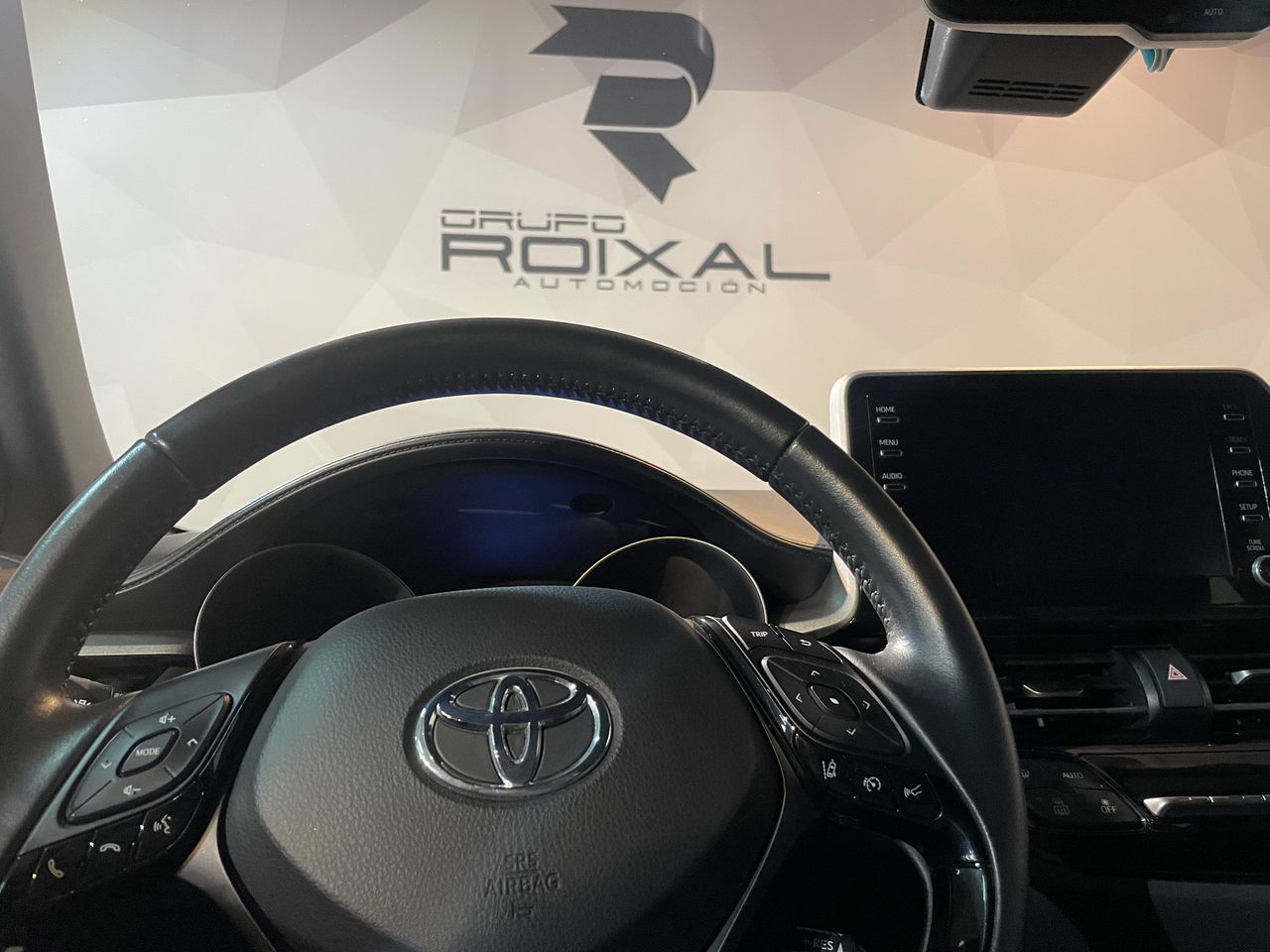 Foto Toyota C-HR 22