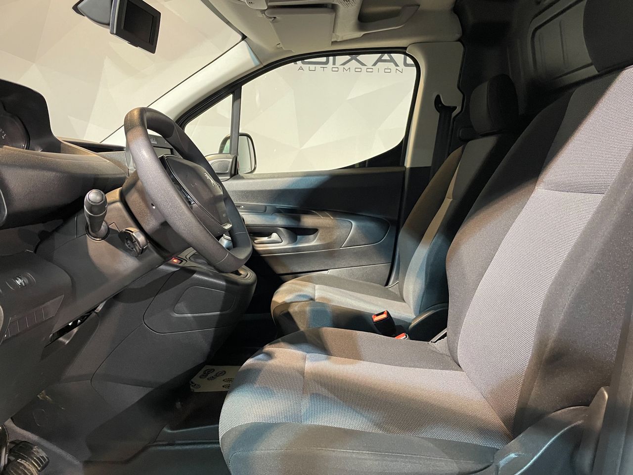 Foto Peugeot Partner 13