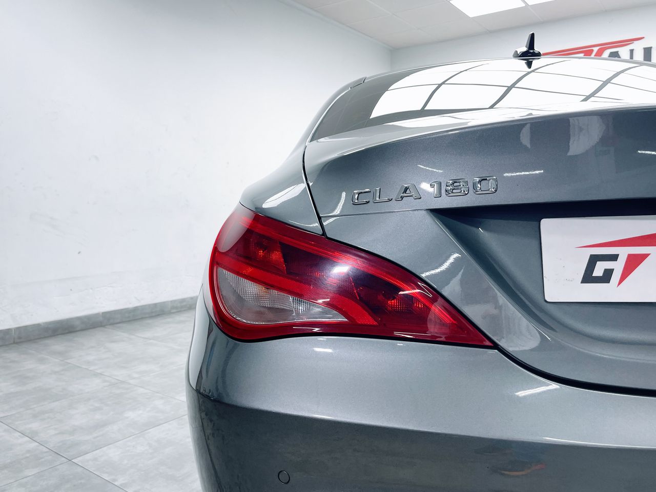 Foto Mercedes-Benz Clase CLA 12