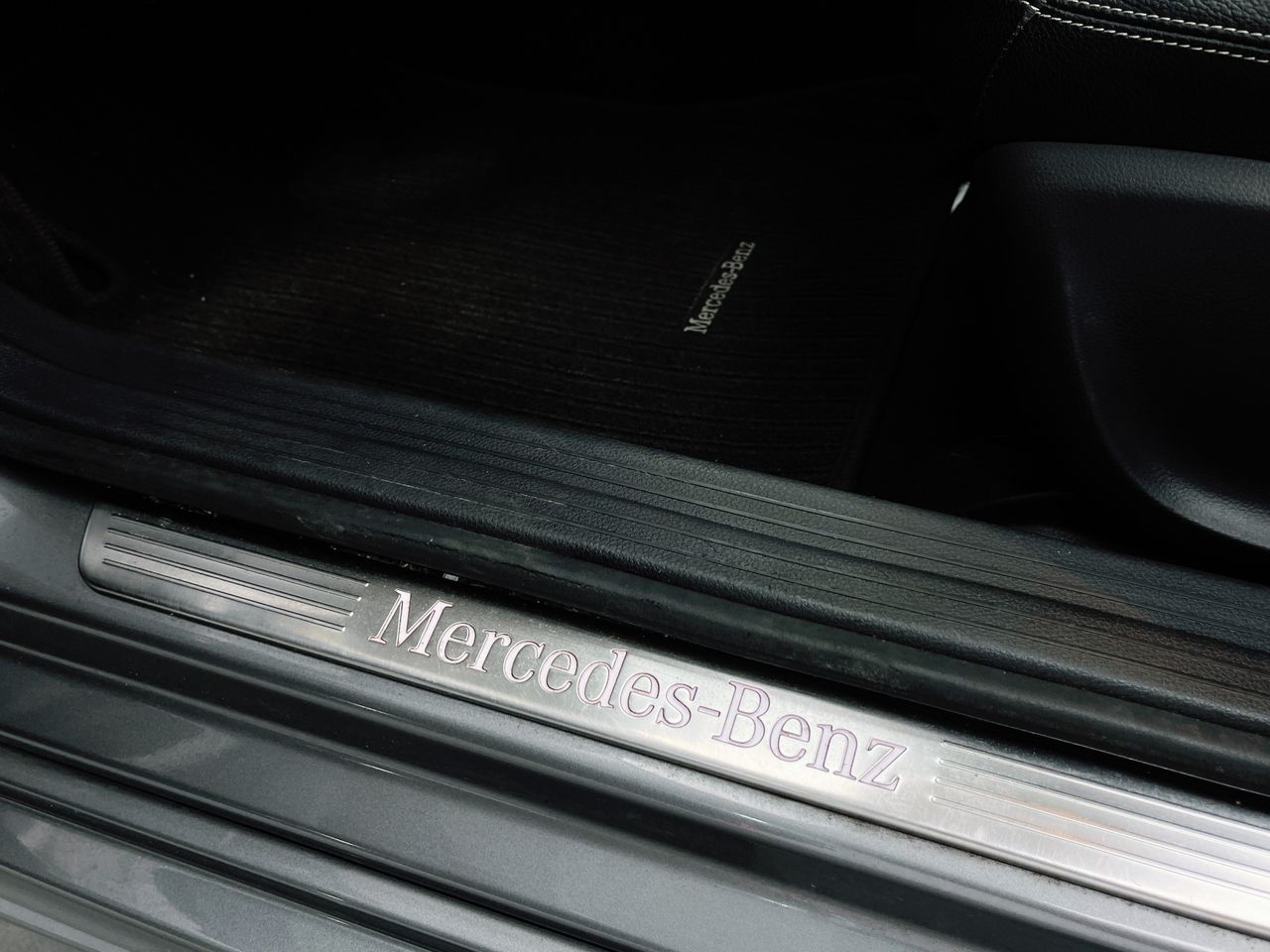 Foto Mercedes-Benz Clase CLA 23