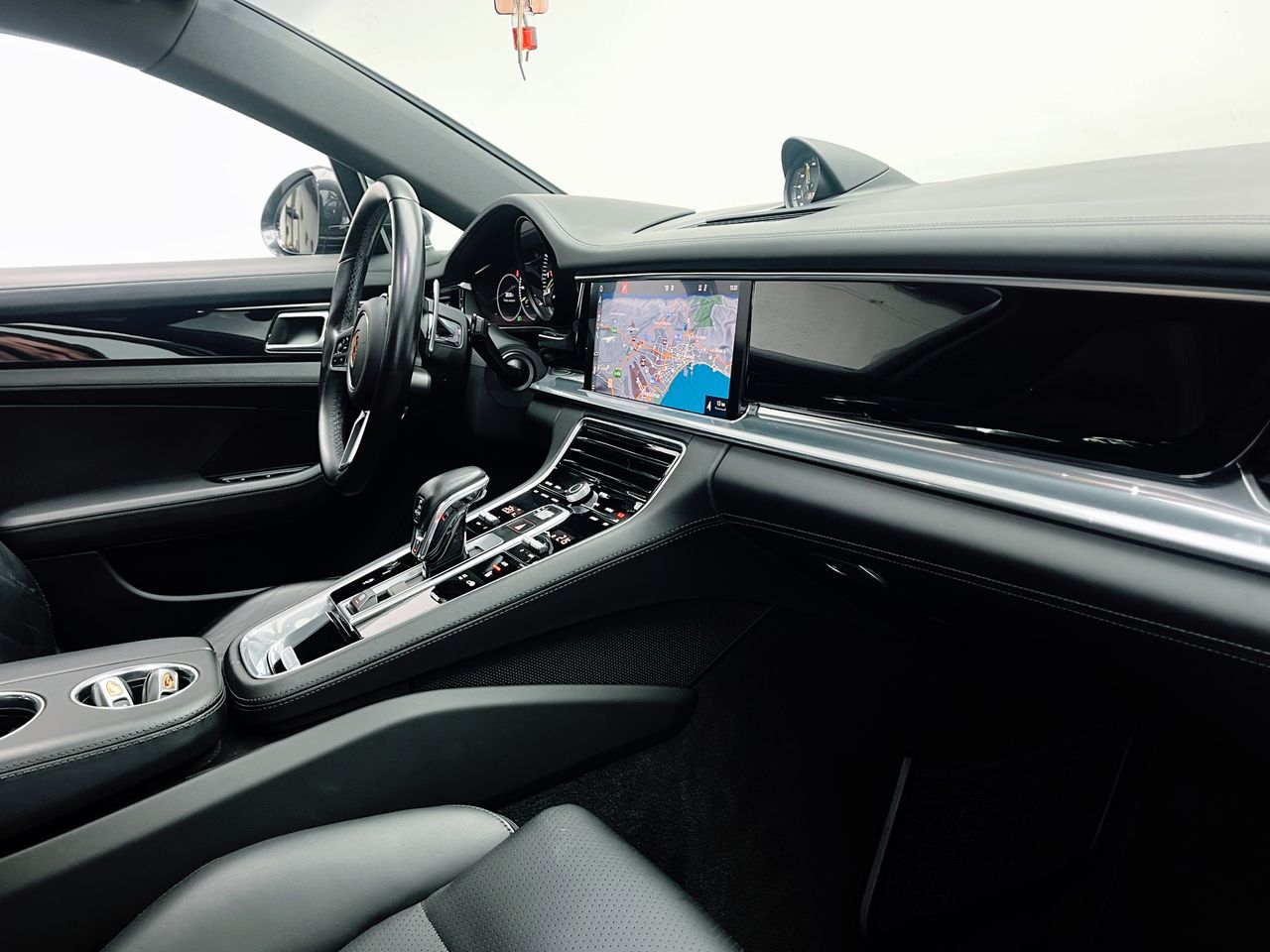 Foto Porsche Panamera 6