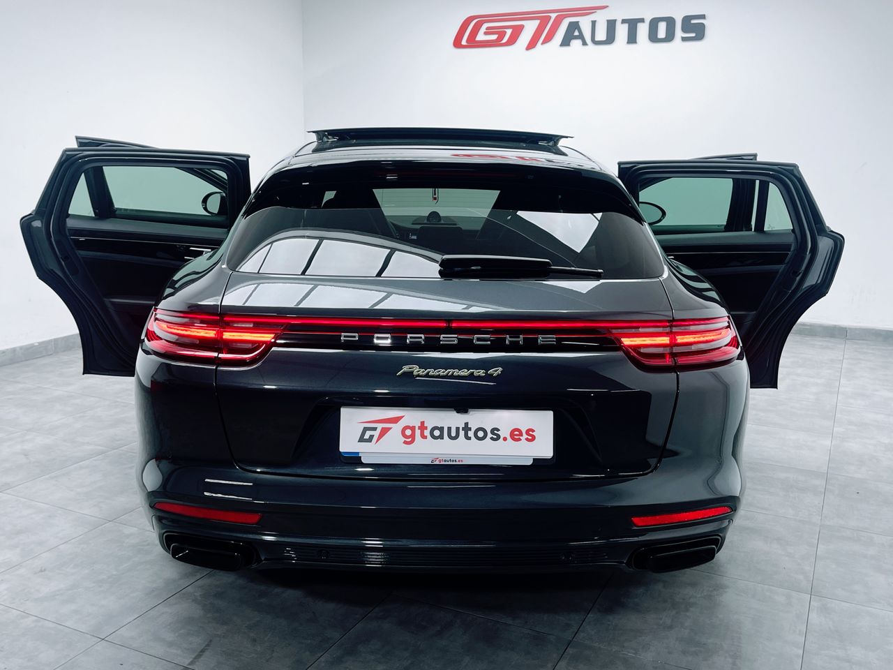 Foto Porsche Panamera 26