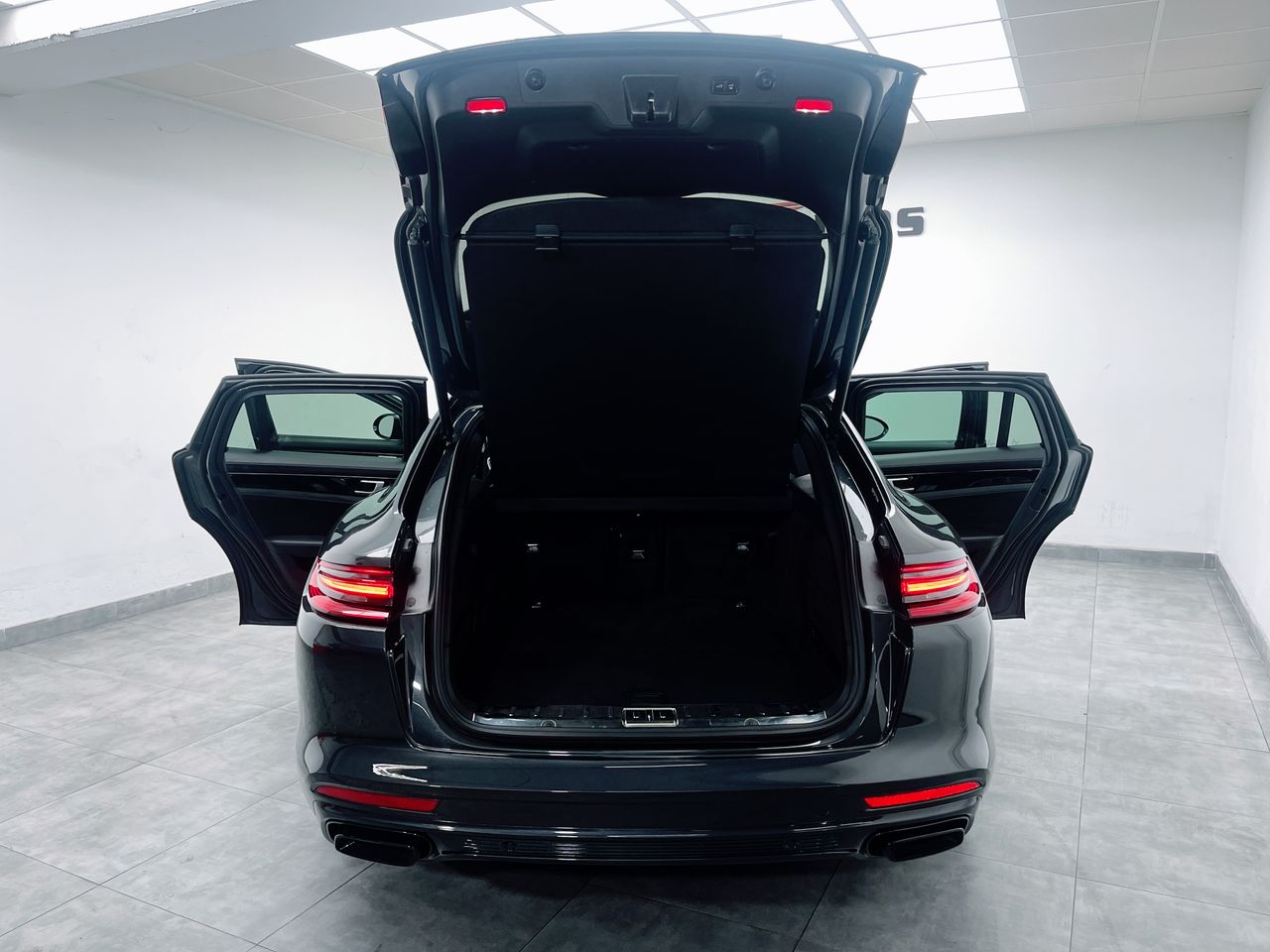 Foto Porsche Panamera 27