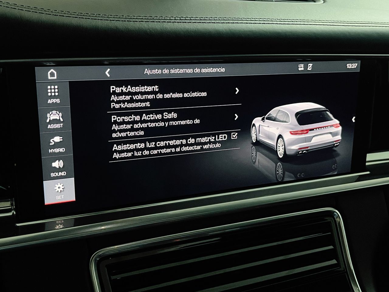 Foto Porsche Panamera 50