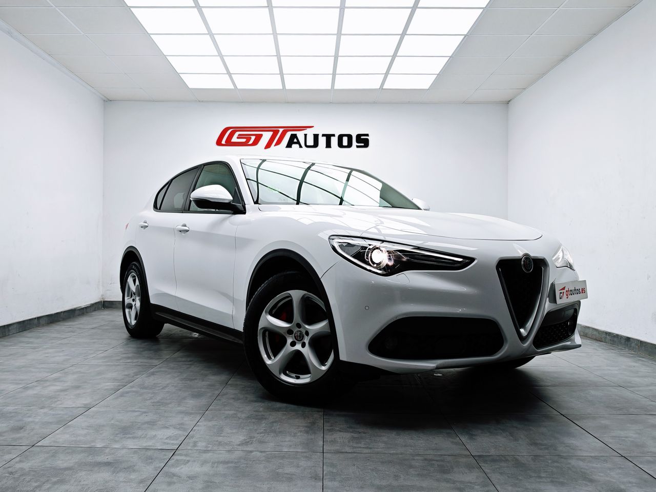 Foto Alfa Romeo Stelvio 31