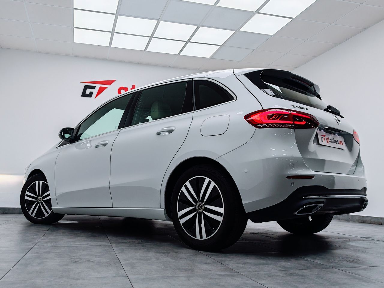 Foto Mercedes-Benz Clase B 9