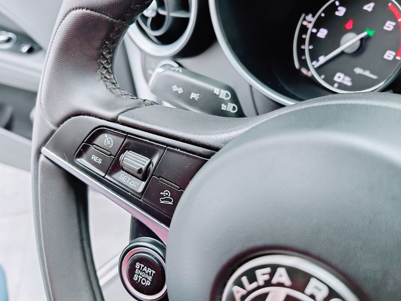 Foto Alfa Romeo Stelvio 20