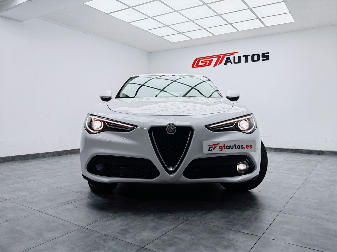 Foto Alfa Romeo Stelvio 27