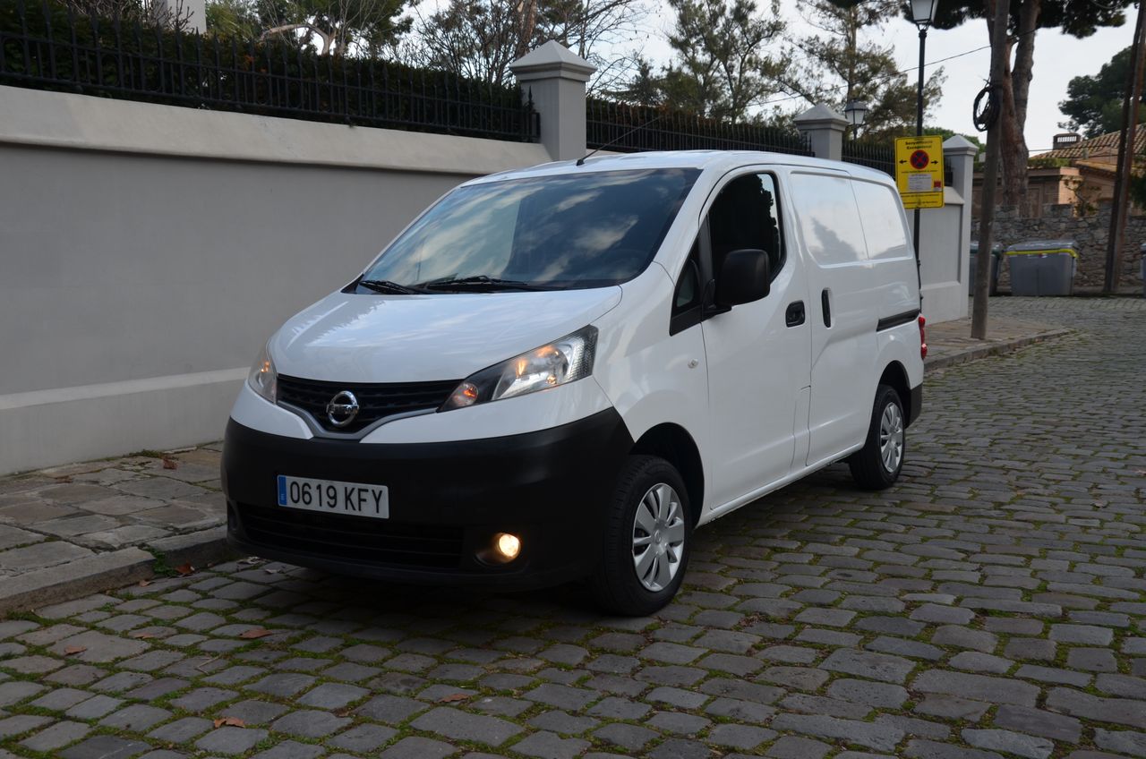 Foto Nissan NV200 10