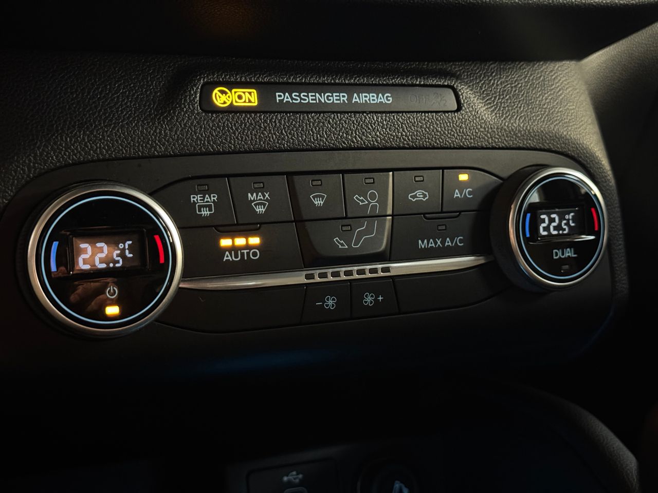 Foto Ford Kuga 29