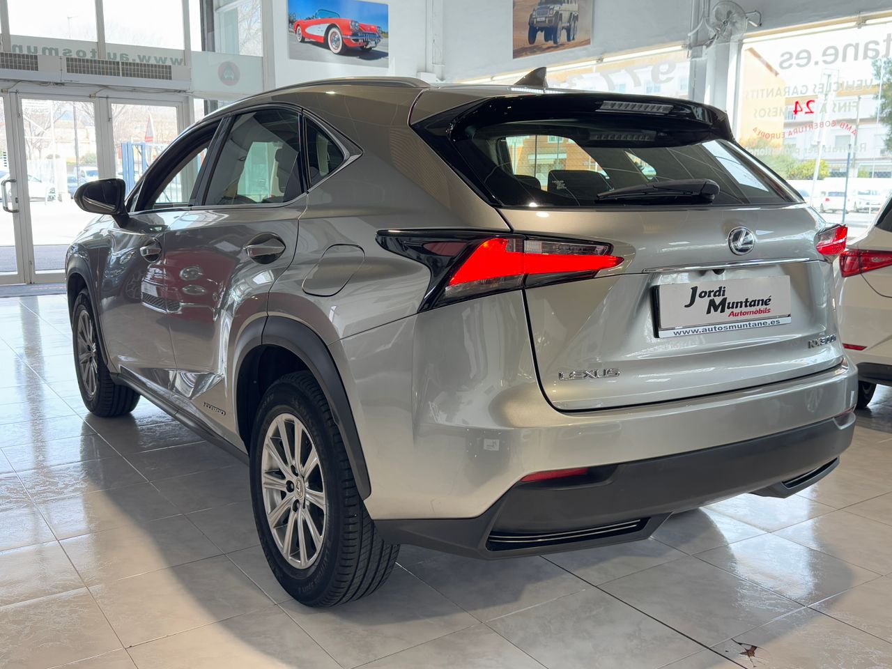 Foto Lexus NX 2