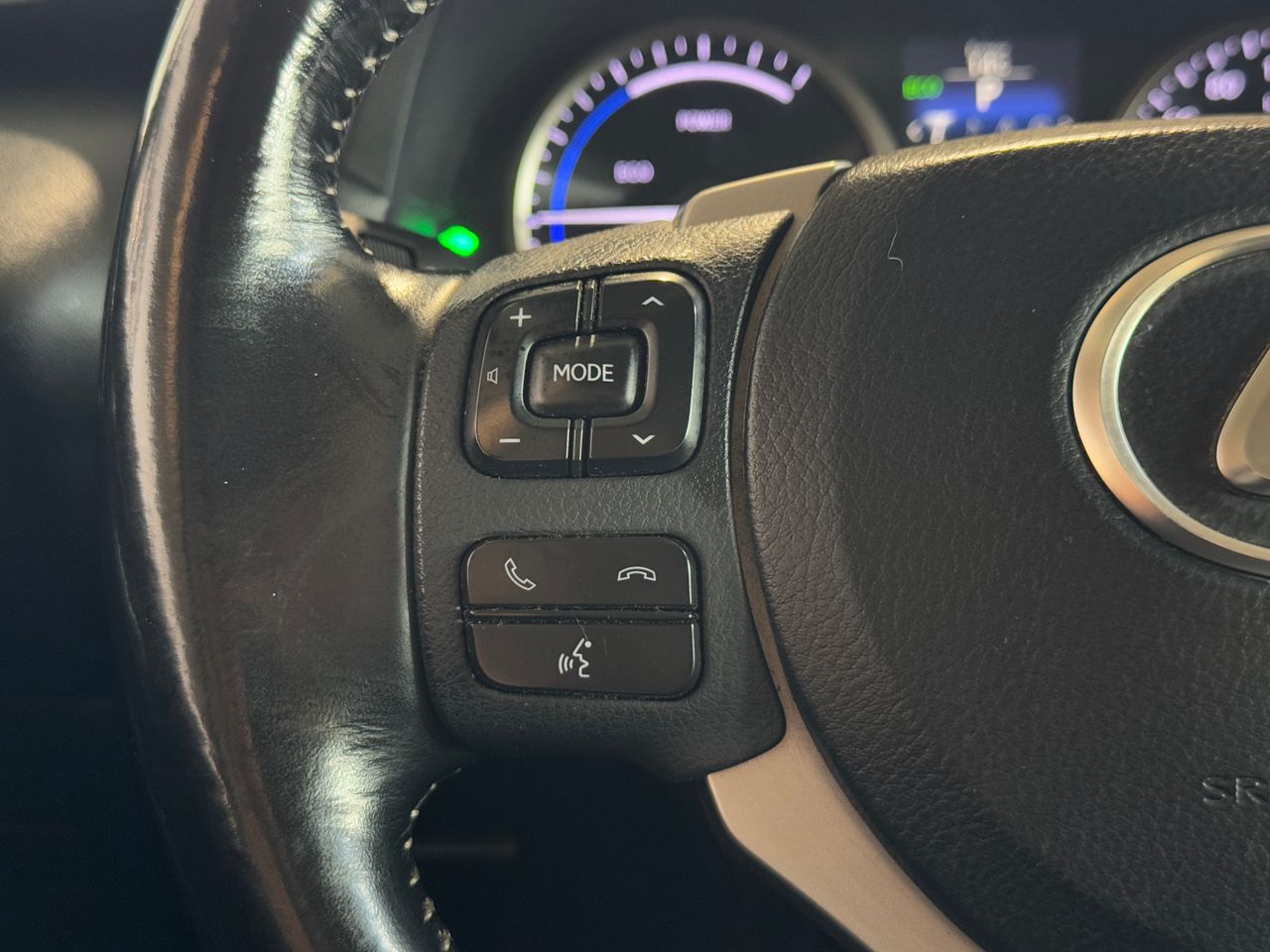 Foto Lexus NX 12