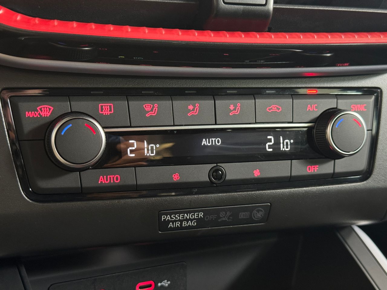 Foto Seat Arona 26