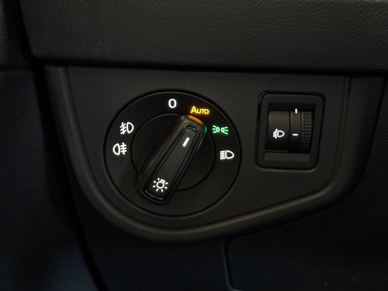 Foto Volkswagen Polo 15