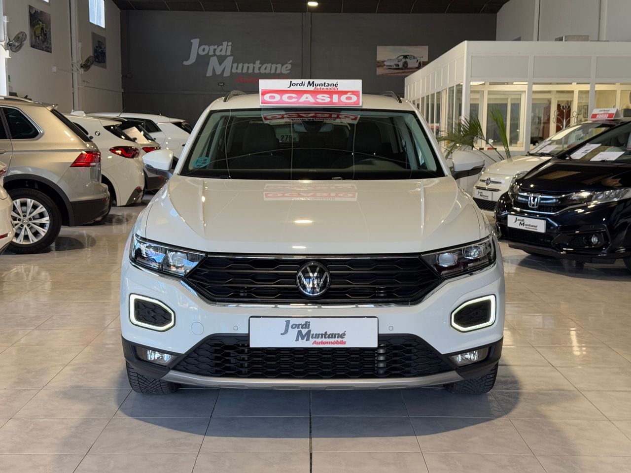 Foto Volkswagen T-Roc 6