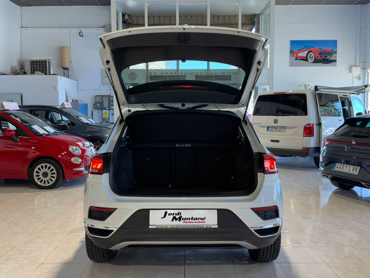 Foto Volkswagen T-Roc 30