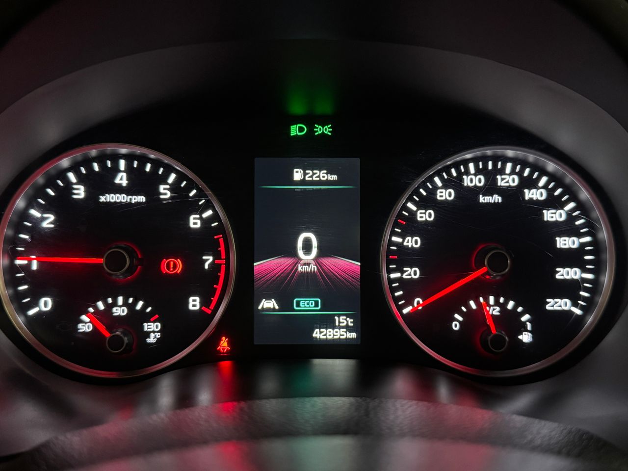 Foto Kia Stonic 14