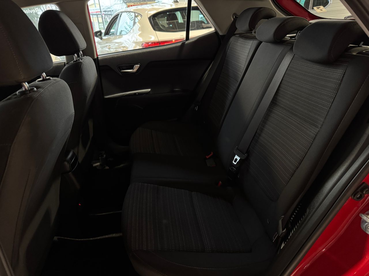 Foto Kia Stonic 30