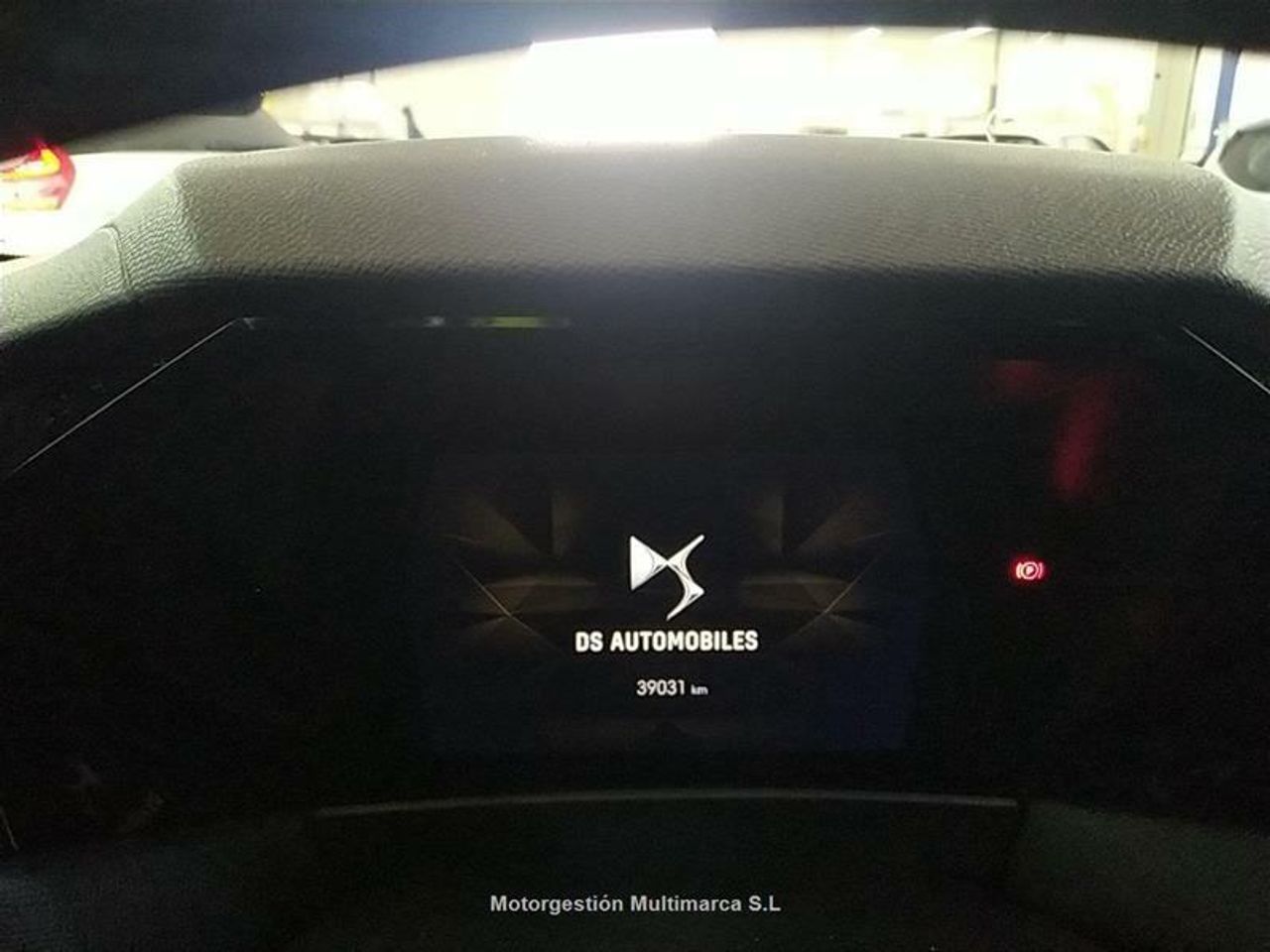 Foto DS Automobiles DS 4 8