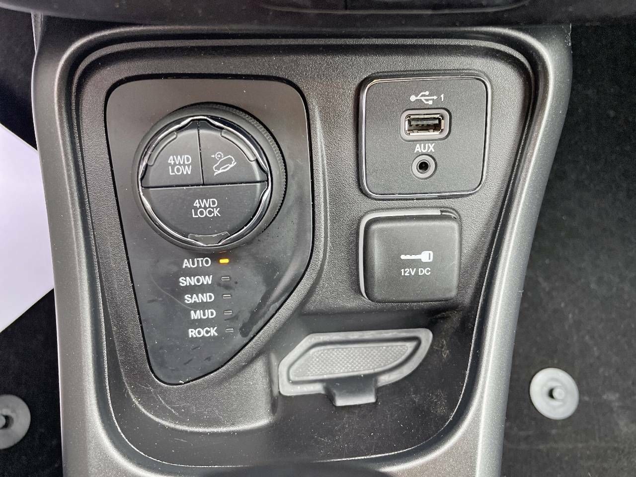 Foto Jeep Compass 12