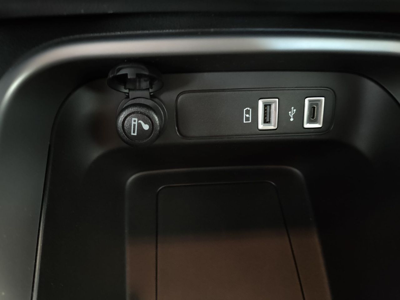 Foto Jeep Avenger 12