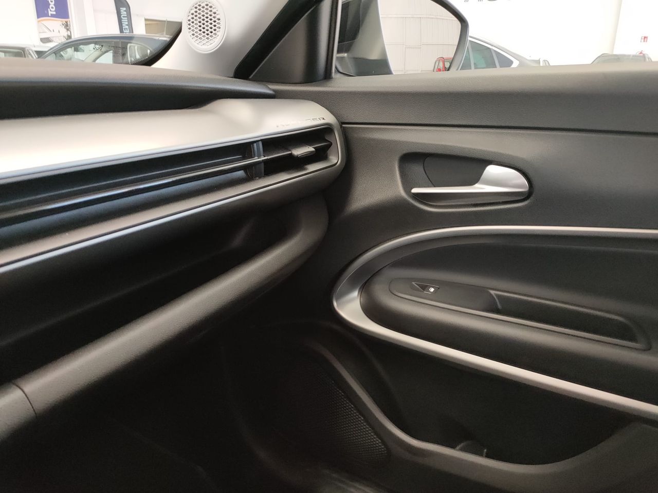 Foto Jeep Avenger 17