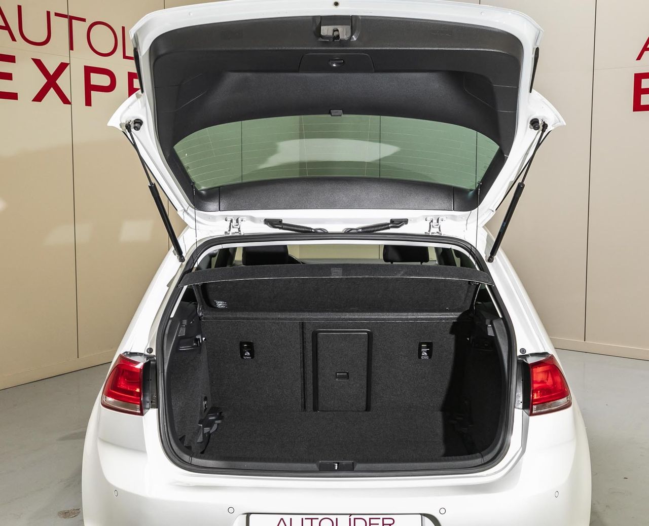 Foto Volkswagen Golf 30