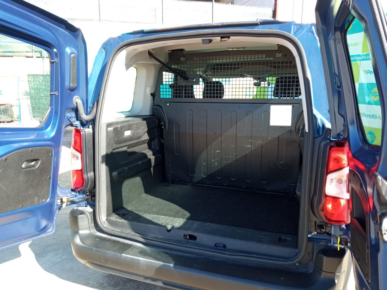 Foto Peugeot Rifter 5